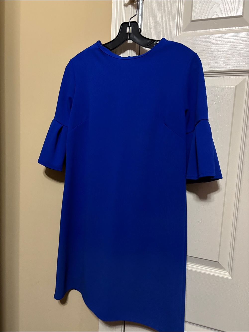 Elegant Cobalt Blue Midi Dress with Flared Sleeves
